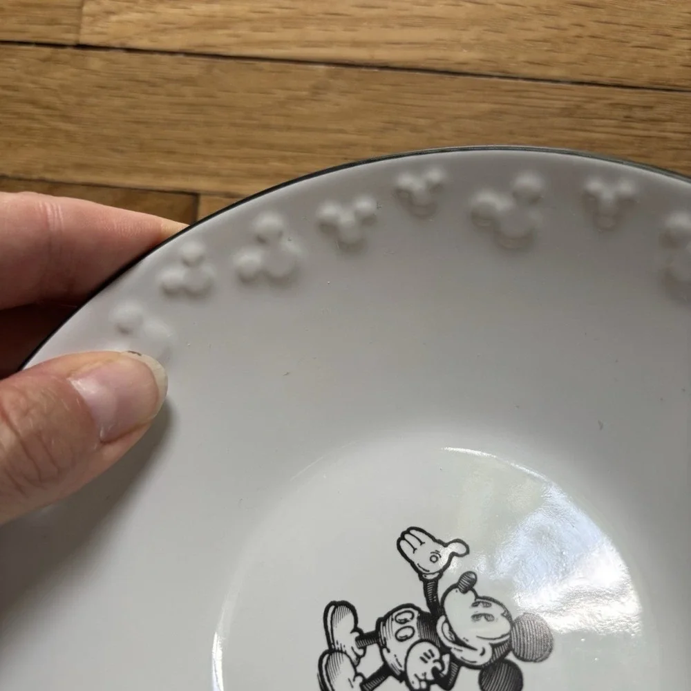 Disney Gourmet Mickey Mouse Black White Ceramic Bowl 6 1/4